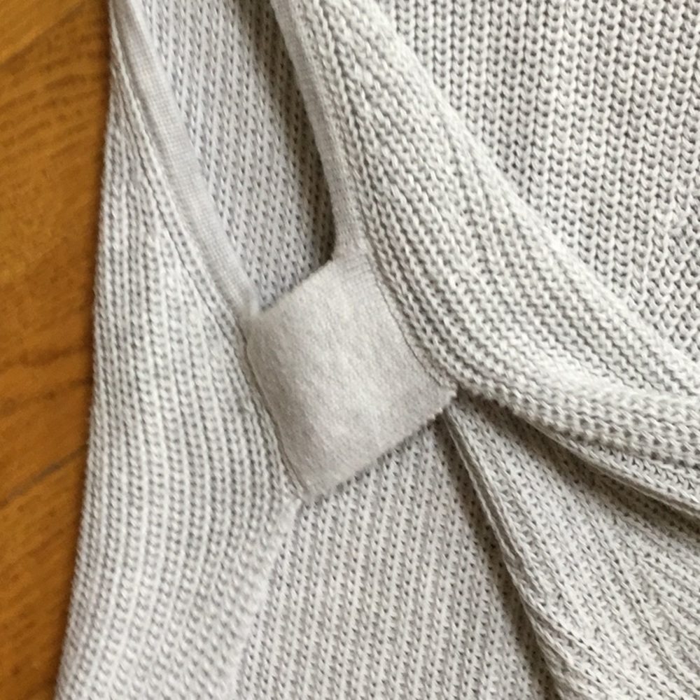 Vest - Picture 3 of 6